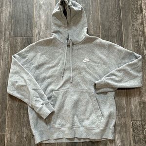 Clean Nike Hoodie